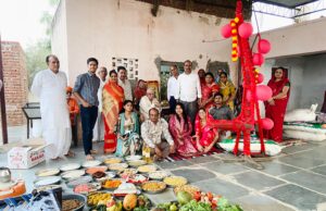 सांडवा श्री राम गौशाला में तापड़िया परिवार ने किया तुलादान। सांडवा श्री राम गौशाला में तापड़िया परिवार ने किया तुलादान ।