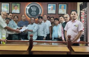 सूरजमल देरासरी स्टेडियम सांडवा हेतु भामाशाह देरासरी परिवार ने विद्यालय को भूमि प्रदान की